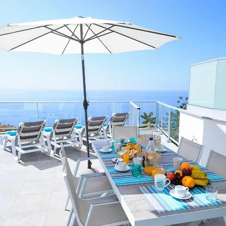 Atlantic Charm Villa