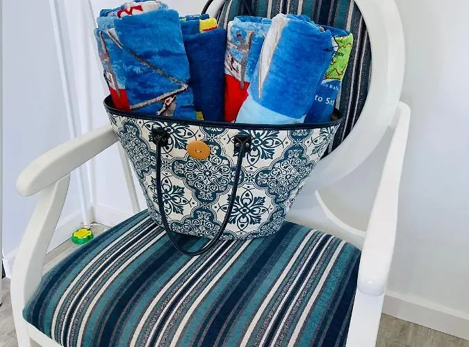 Atlantic Charm Villa *